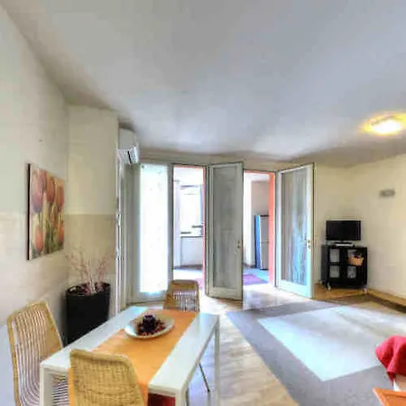 Apartment La Fenice